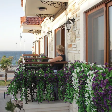 Bed and breakfast Focamor 4*