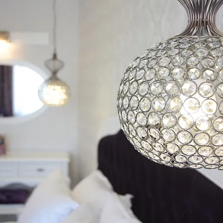 Focamor Oda ve Kahvaltı 4*