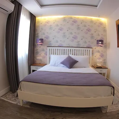 Bed & Breakfast Focamor 3*
