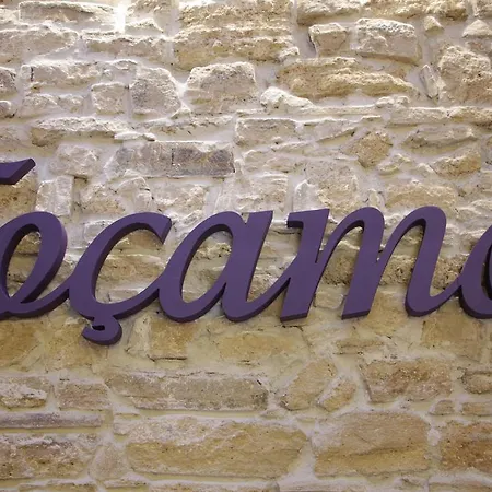住宿加早餐酒店 Focamor Yenifoca