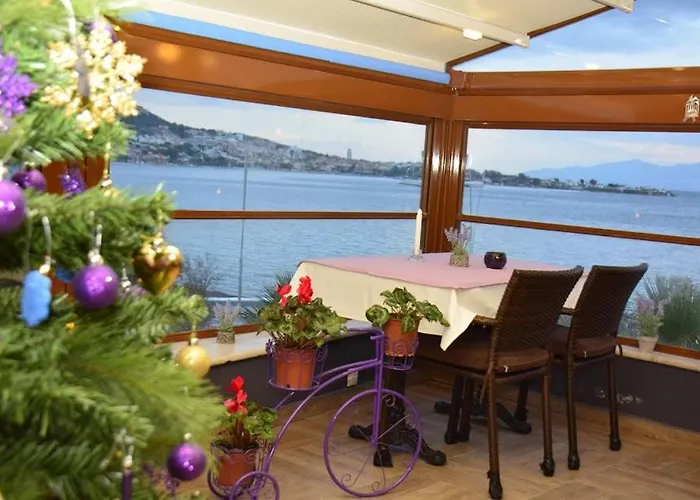 Focamor Bed & Breakfast 4*